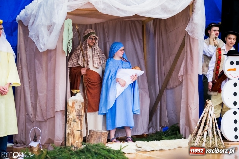 Zdjęcie w galerii na portalu naszraciborz.pl: Jasełka bożonarodzeniowe w Zespole Szkół Specjalnych wiadomości z regionu