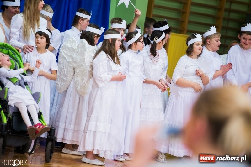 Zdjęcie w galerii na portalu naszraciborz.pl: Jasełka bożonarodzeniowe w Zespole Szkół Specjalnych wiadomości z regionu