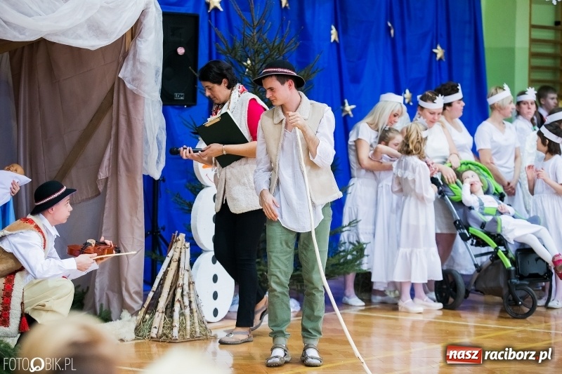 Zdjęcie w galerii na portalu naszraciborz.pl: Jasełka bożonarodzeniowe w Zespole Szkół Specjalnych wiadomości z regionu