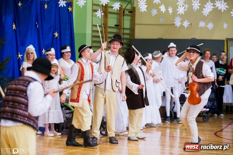 Zdjęcie w galerii na portalu naszraciborz.pl: Jasełka bożonarodzeniowe w Zespole Szkół Specjalnych wiadomości z regionu