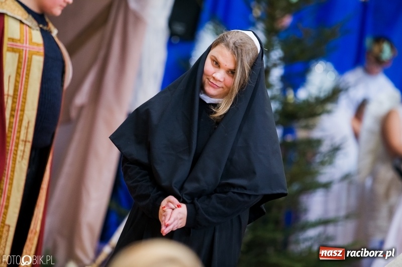 Zdjęcie w galerii na portalu naszraciborz.pl: Jasełka bożonarodzeniowe w Zespole Szkół Specjalnych wiadomości z regionu