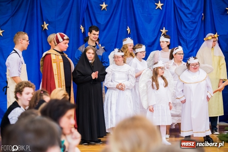Zdjęcie w galerii na portalu naszraciborz.pl: Jasełka bożonarodzeniowe w Zespole Szkół Specjalnych wiadomości z regionu
