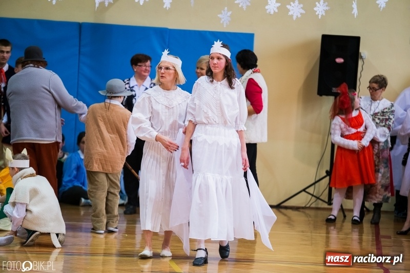 Zdjęcie w galerii na portalu naszraciborz.pl: Jasełka bożonarodzeniowe w Zespole Szkół Specjalnych wiadomości z regionu