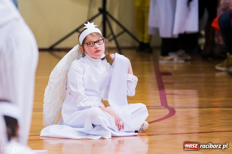 Zdjęcie w galerii na portalu naszraciborz.pl: Jasełka bożonarodzeniowe w Zespole Szkół Specjalnych wiadomości z regionu