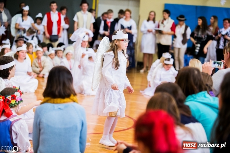 Zdjęcie w galerii na portalu naszraciborz.pl: Jasełka bożonarodzeniowe w Zespole Szkół Specjalnych wiadomości z regionu