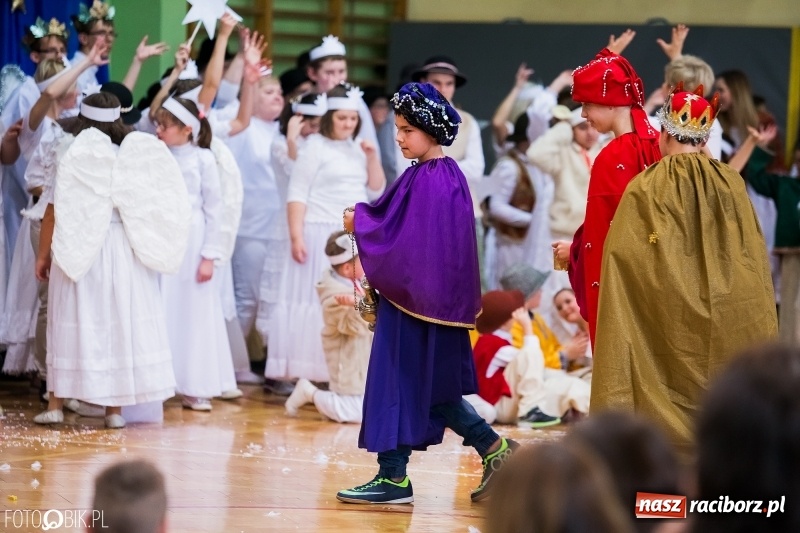 Zdjęcie w galerii na portalu naszraciborz.pl: Jasełka bożonarodzeniowe w Zespole Szkół Specjalnych wiadomości z regionu