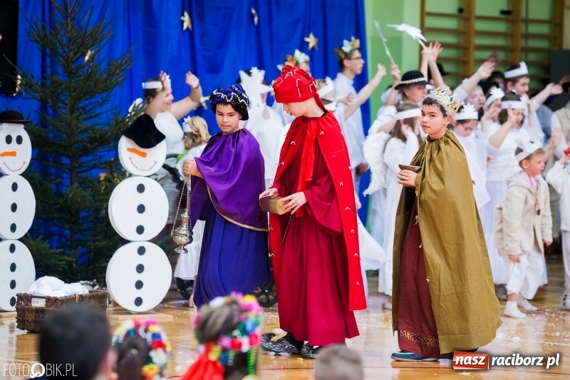 Zdjęcie w galerii na portalu naszraciborz.pl: Jasełka bożonarodzeniowe w Zespole Szkół Specjalnych wiadomości z regionu