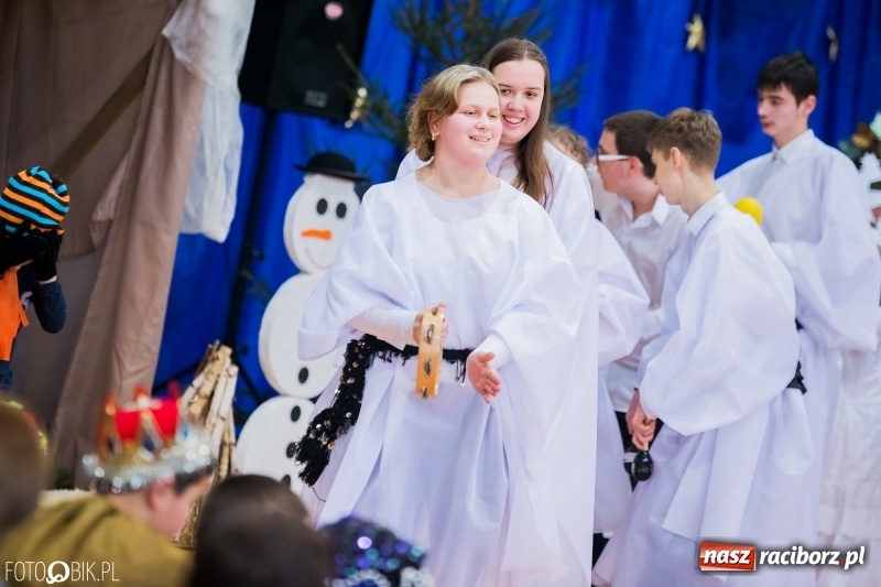 Zdjęcie w galerii na portalu naszraciborz.pl: Jasełka bożonarodzeniowe w Zespole Szkół Specjalnych wiadomości z regionu