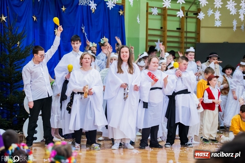 Zdjęcie w galerii na portalu naszraciborz.pl: Jasełka bożonarodzeniowe w Zespole Szkół Specjalnych wiadomości z regionu