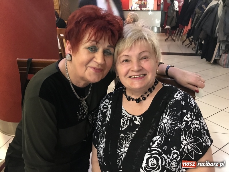 Zdjęcie w galerii na portalu naszraciborz.pl: Spotkanie opłatkowe Uniwersytetu III Wieku wiadomości z regionu