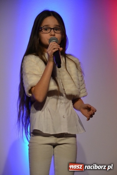 Zdjęcie w galerii na portalu naszraciborz.pl: Jasełka wraz z koncertem kolęd oraz jarmark bożonarodzeniowy na Zamku Piastowskim  wiadomości z regionu