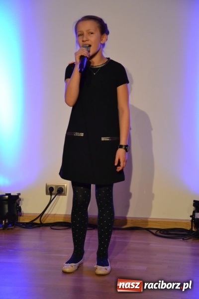 Zdjęcie w galerii na portalu naszraciborz.pl: Jasełka wraz z koncertem kolęd oraz jarmark bożonarodzeniowy na Zamku Piastowskim  wiadomości z regionu