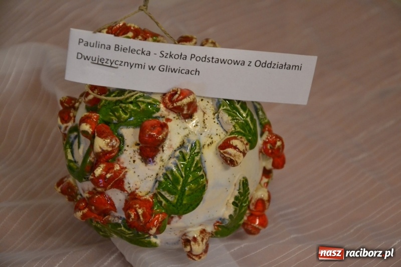 Zdjęcie w galerii na portalu naszraciborz.pl: Jasełka wraz z koncertem kolęd oraz jarmark bożonarodzeniowy na Zamku Piastowskim  wiadomości z regionu