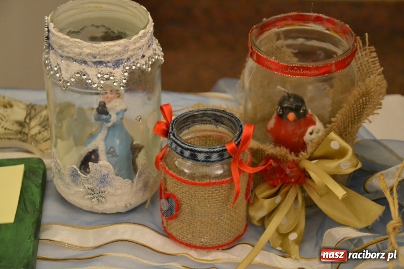 Zdjęcie w galerii na portalu naszraciborz.pl: Jasełka wraz z koncertem kolęd oraz jarmark bożonarodzeniowy na Zamku Piastowskim  wiadomości z regionu