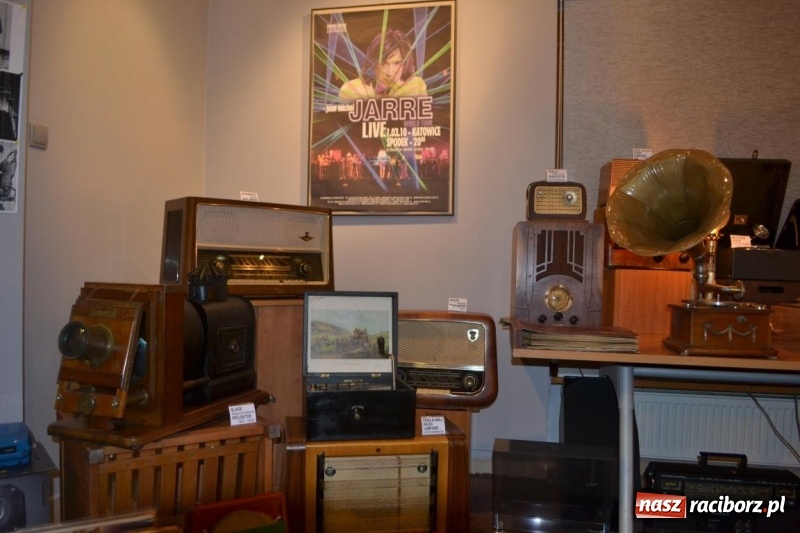 Zdjęcie w galerii na portalu naszraciborz.pl: Wystawa jakiej nigdy nie było, czyli Magia dźwięku i obrazu w RCI wiadomości z regionu