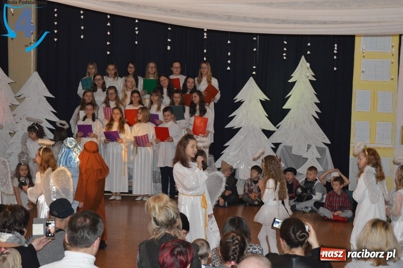 Zdjęcie w galerii na portalu naszraciborz.pl: Jasełka w Szkole Podstawowej numer 4 wiadomości z regionu