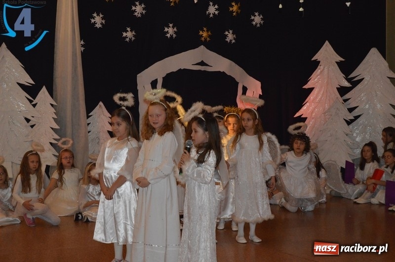Zdjęcie w galerii na portalu naszraciborz.pl: Jasełka w Szkole Podstawowej numer 4 wiadomości z regionu