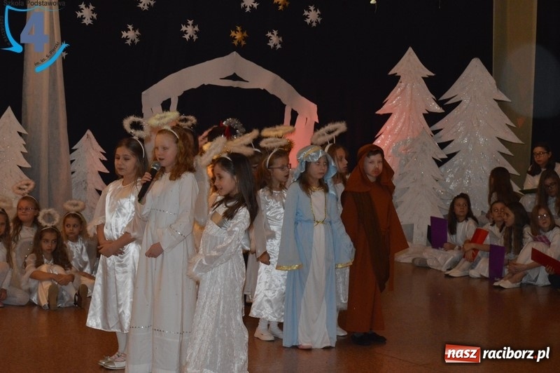 Zdjęcie w galerii na portalu naszraciborz.pl: Jasełka w Szkole Podstawowej numer 4 wiadomości z regionu