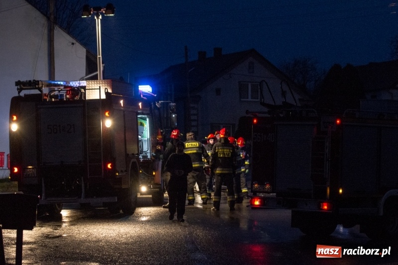 Zdjęcie w galerii na portalu naszraciborz.pl: Zderzenie BMW i passata w Samborowicach  wiadomości z regionu