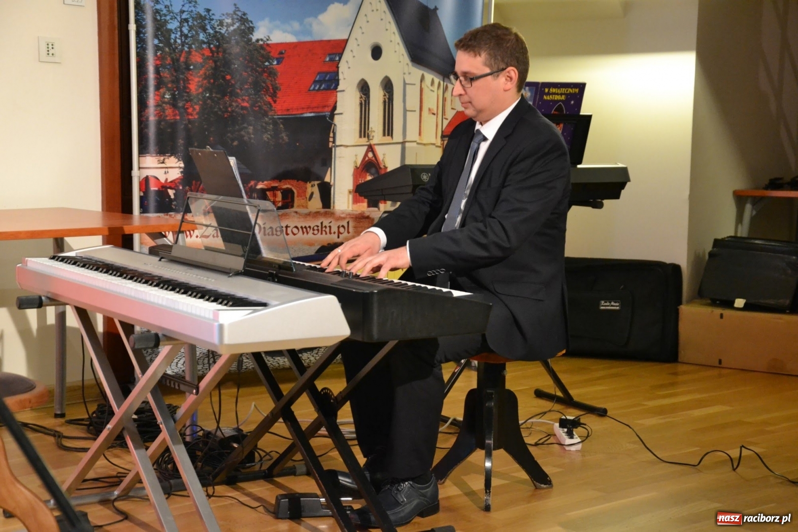 Zdjęcie w galerii na portalu naszraciborz.pl: Koncert kolędowy na Zamku Piastowskim wiadomości z regionu