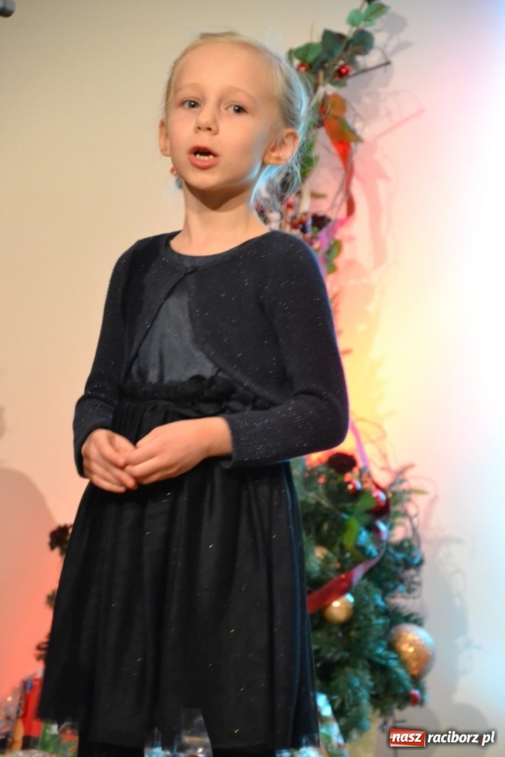 Zdjęcie w galerii na portalu naszraciborz.pl: Koncert kolędowy na Zamku Piastowskim wiadomości z regionu