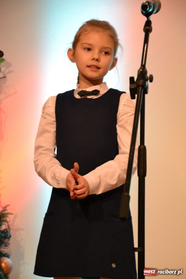 Zdjęcie w galerii na portalu naszraciborz.pl: Koncert kolędowy na Zamku Piastowskim wiadomości z regionu