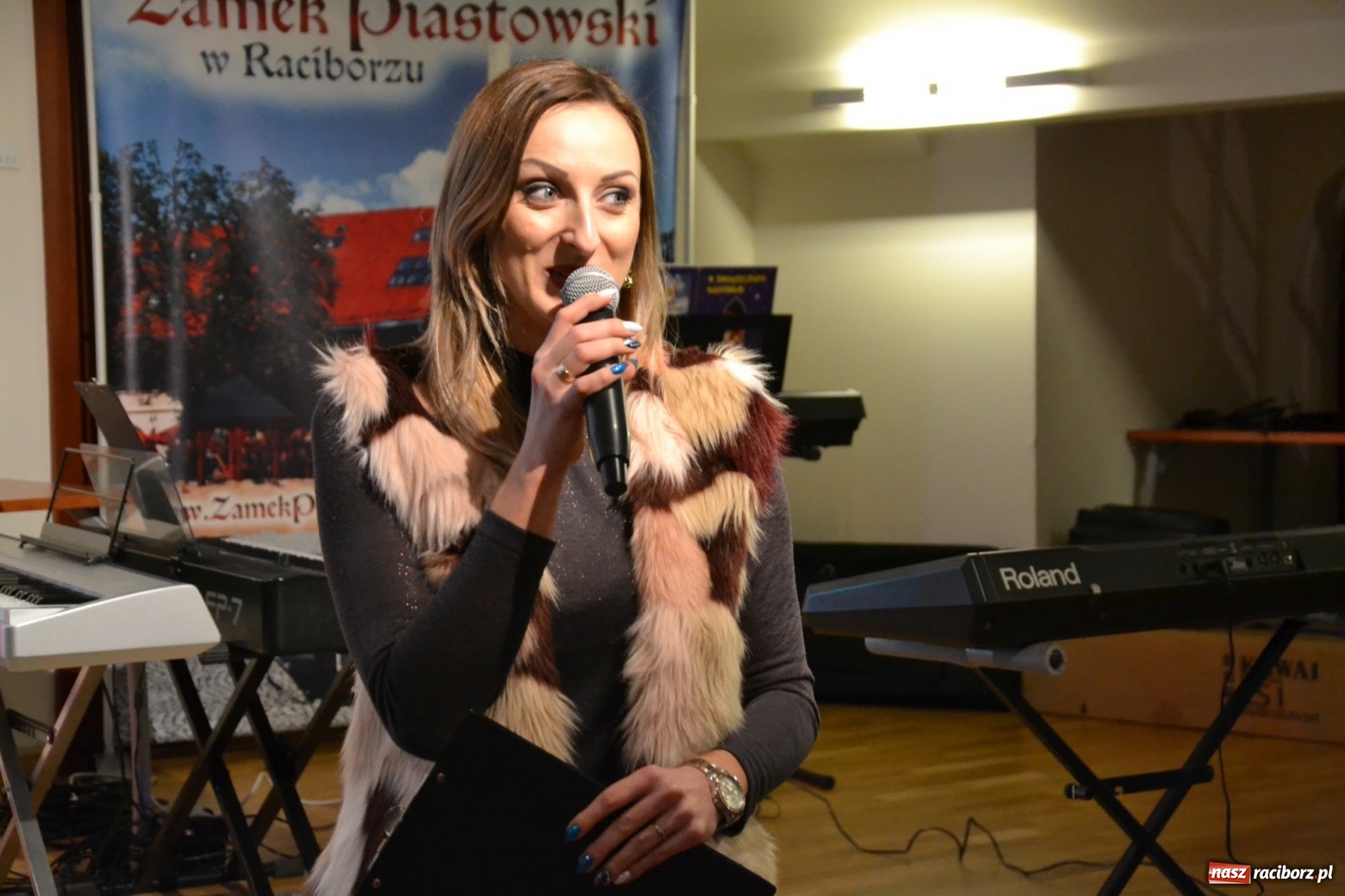 Zdjęcie w galerii na portalu naszraciborz.pl: Koncert kolędowy na Zamku Piastowskim wiadomości z regionu