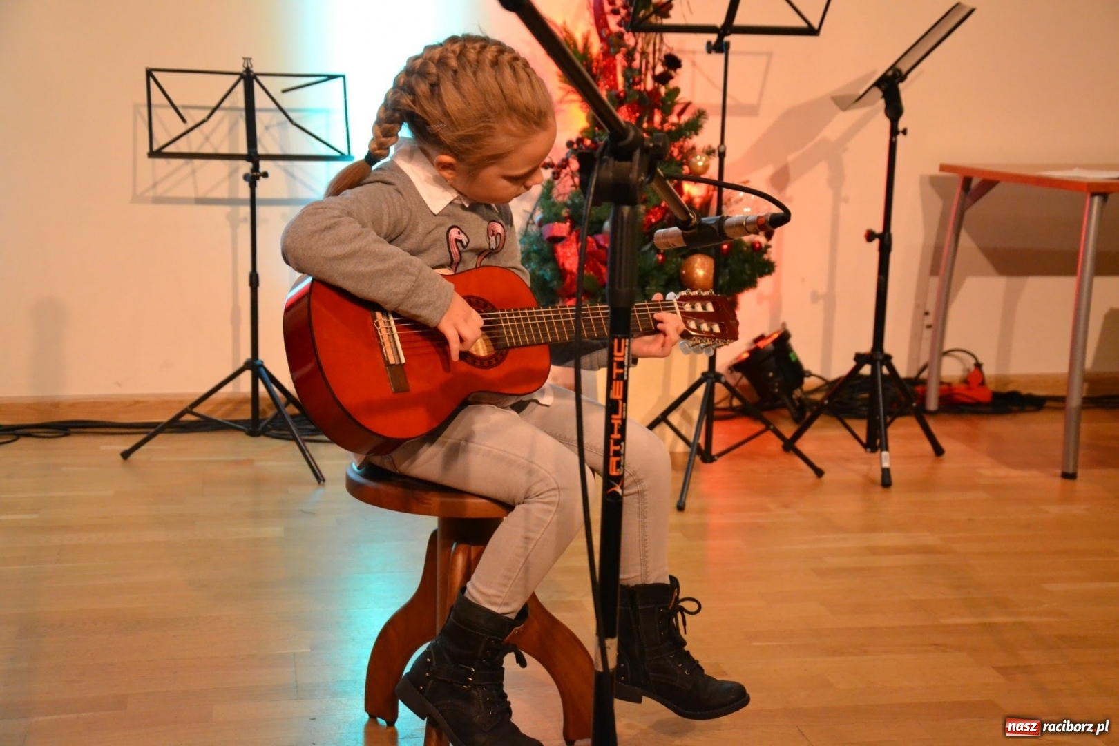 Zdjęcie w galerii na portalu naszraciborz.pl: Koncert kolędowy na Zamku Piastowskim wiadomości z regionu