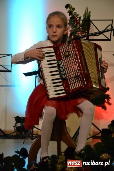 Zdjęcie w galerii na portalu naszraciborz.pl: Koncert kolędowy na Zamku Piastowskim wiadomości z regionu