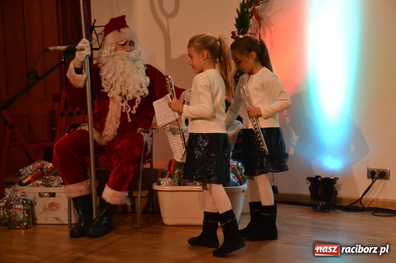 Zdjęcie w galerii na portalu naszraciborz.pl: Koncert kolędowy na Zamku Piastowskim wiadomości z regionu