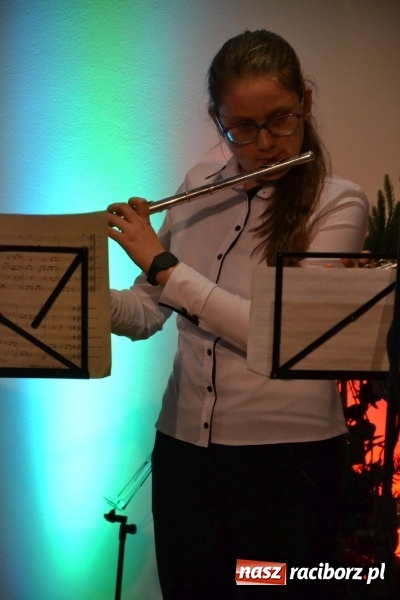 Zdjęcie w galerii na portalu naszraciborz.pl: Koncert kolędowy na Zamku Piastowskim wiadomości z regionu