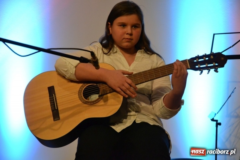 Zdjęcie w galerii na portalu naszraciborz.pl: Koncert kolędowy na Zamku Piastowskim wiadomości z regionu