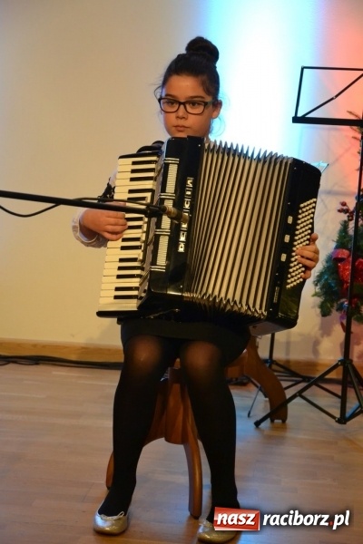 Zdjęcie w galerii na portalu naszraciborz.pl: Koncert kolędowy na Zamku Piastowskim wiadomości z regionu