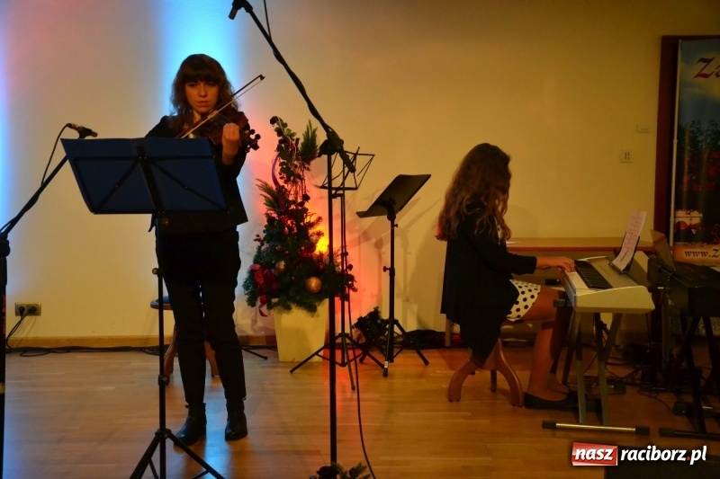 Zdjęcie w galerii na portalu naszraciborz.pl: Koncert kolędowy na Zamku Piastowskim wiadomości z regionu