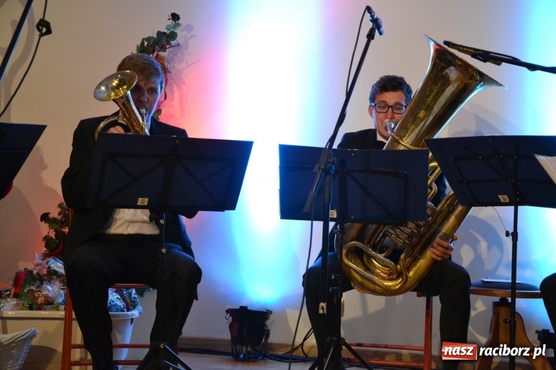 Zdjęcie w galerii na portalu naszraciborz.pl: Koncert kolędowy na Zamku Piastowskim wiadomości z regionu