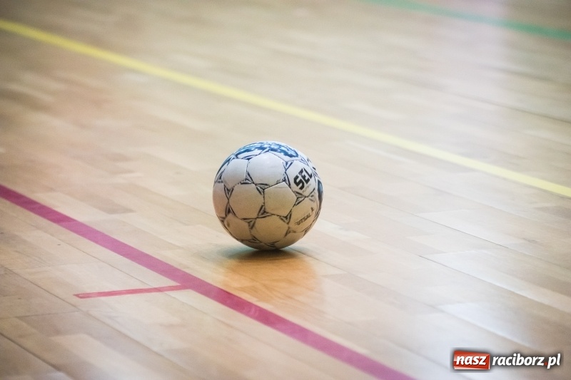 Zdjęcie w galerii na portalu naszraciborz.pl: HLPN: 45 trafień w piątkowy wieczór wiadomości z regionu