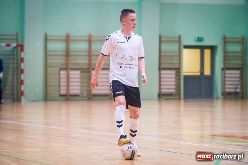 Zdjęcie w galerii na portalu naszraciborz.pl: HLPN: 45 trafień w piątkowy wieczór wiadomości z regionu