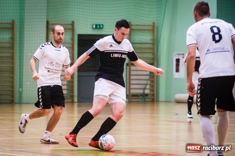 Zdjęcie w galerii na portalu naszraciborz.pl: HLPN: 45 trafień w piątkowy wieczór wiadomości z regionu