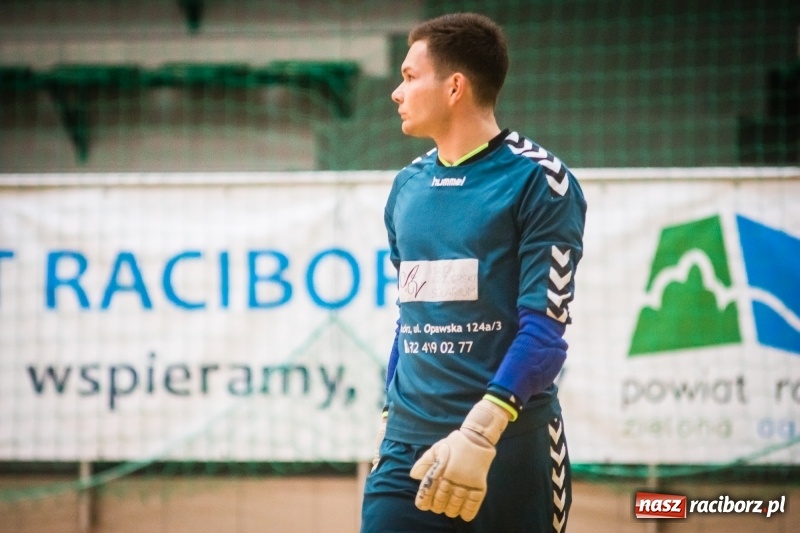 Zdjęcie w galerii na portalu naszraciborz.pl: HLPN: 45 trafień w piątkowy wieczór wiadomości z regionu