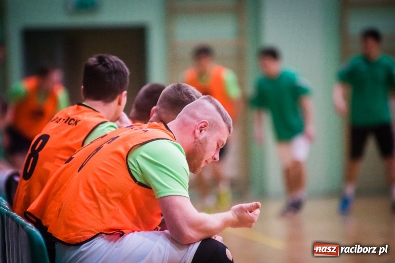 Zdjęcie w galerii na portalu naszraciborz.pl: HLPN: 45 trafień w piątkowy wieczór wiadomości z regionu