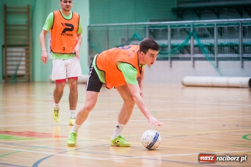 Zdjęcie w galerii na portalu naszraciborz.pl: HLPN: 45 trafień w piątkowy wieczór wiadomości z regionu