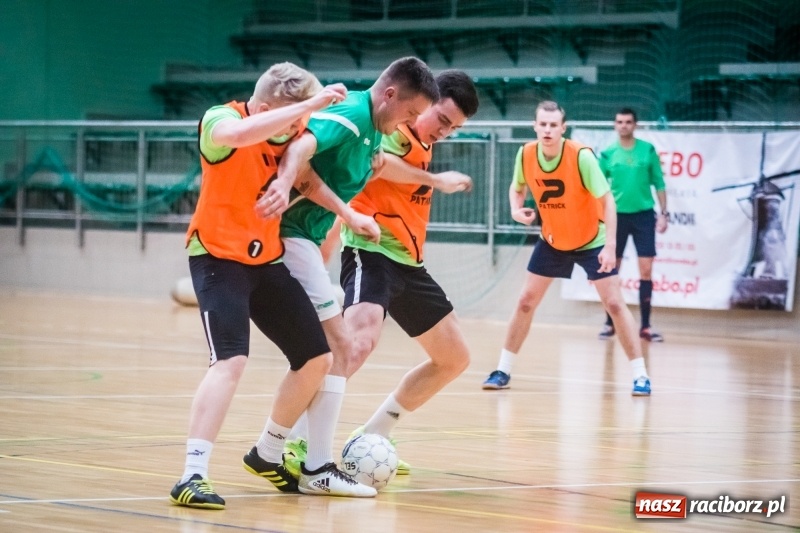 Zdjęcie w galerii na portalu naszraciborz.pl: HLPN: 45 trafień w piątkowy wieczór wiadomości z regionu