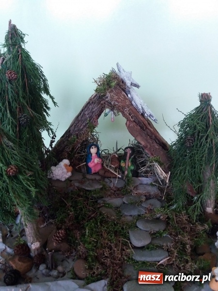 Zdjęcie w galerii na portalu naszraciborz.pl: Międzyszkolny Konkurs Plastyczny Rodzinna Szopka Bożonarodzeniowa  wiadomości z regionu