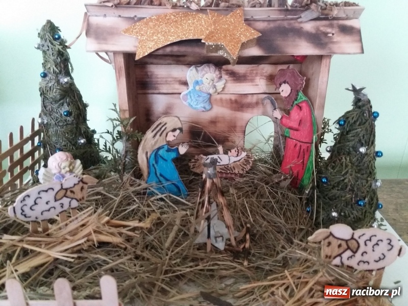Zdjęcie w galerii na portalu naszraciborz.pl: Międzyszkolny Konkurs Plastyczny Rodzinna Szopka Bożonarodzeniowa  wiadomości z regionu