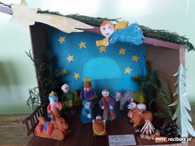 Zdjęcie w galerii na portalu naszraciborz.pl: Międzyszkolny Konkurs Plastyczny Rodzinna Szopka Bożonarodzeniowa  wiadomości z regionu