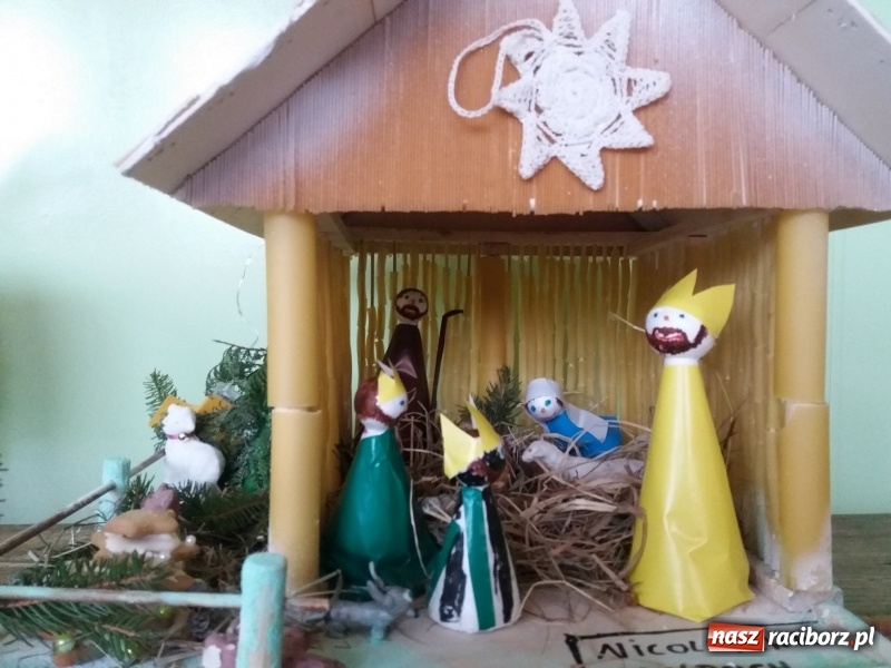 Zdjęcie w galerii na portalu naszraciborz.pl: Międzyszkolny Konkurs Plastyczny Rodzinna Szopka Bożonarodzeniowa  wiadomości z regionu