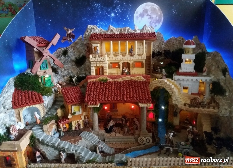 Zdjęcie w galerii na portalu naszraciborz.pl: Międzyszkolny Konkurs Plastyczny Rodzinna Szopka Bożonarodzeniowa  wiadomości z regionu