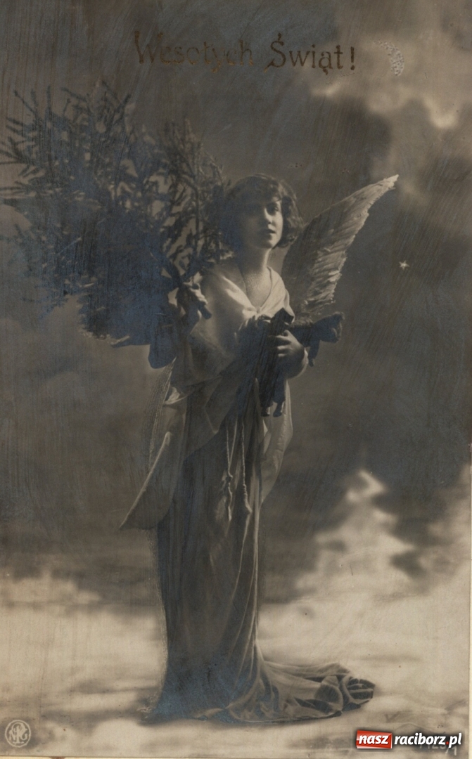 Zdjęcie w galerii na portalu naszraciborz.pl: Obchód Świąt Bożego Narodzenia w Polsce. Mamy dla Was drobny prezent wiadomości z regionu