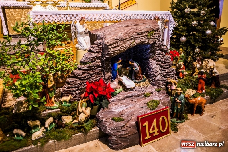 Zdjęcie w galerii na portalu naszraciborz.pl: Do szopy, hej pasterze, do szopy, bo tam cud! Zobaczcie raciborskie stajenki AD 2017 wiadomości z regionu