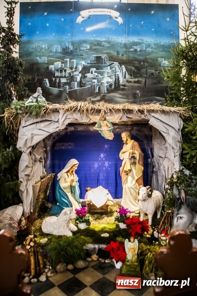 Zdjęcie w galerii na portalu naszraciborz.pl: Do szopy, hej pasterze, do szopy, bo tam cud! Zobaczcie raciborskie stajenki AD 2017 wiadomości z regionu